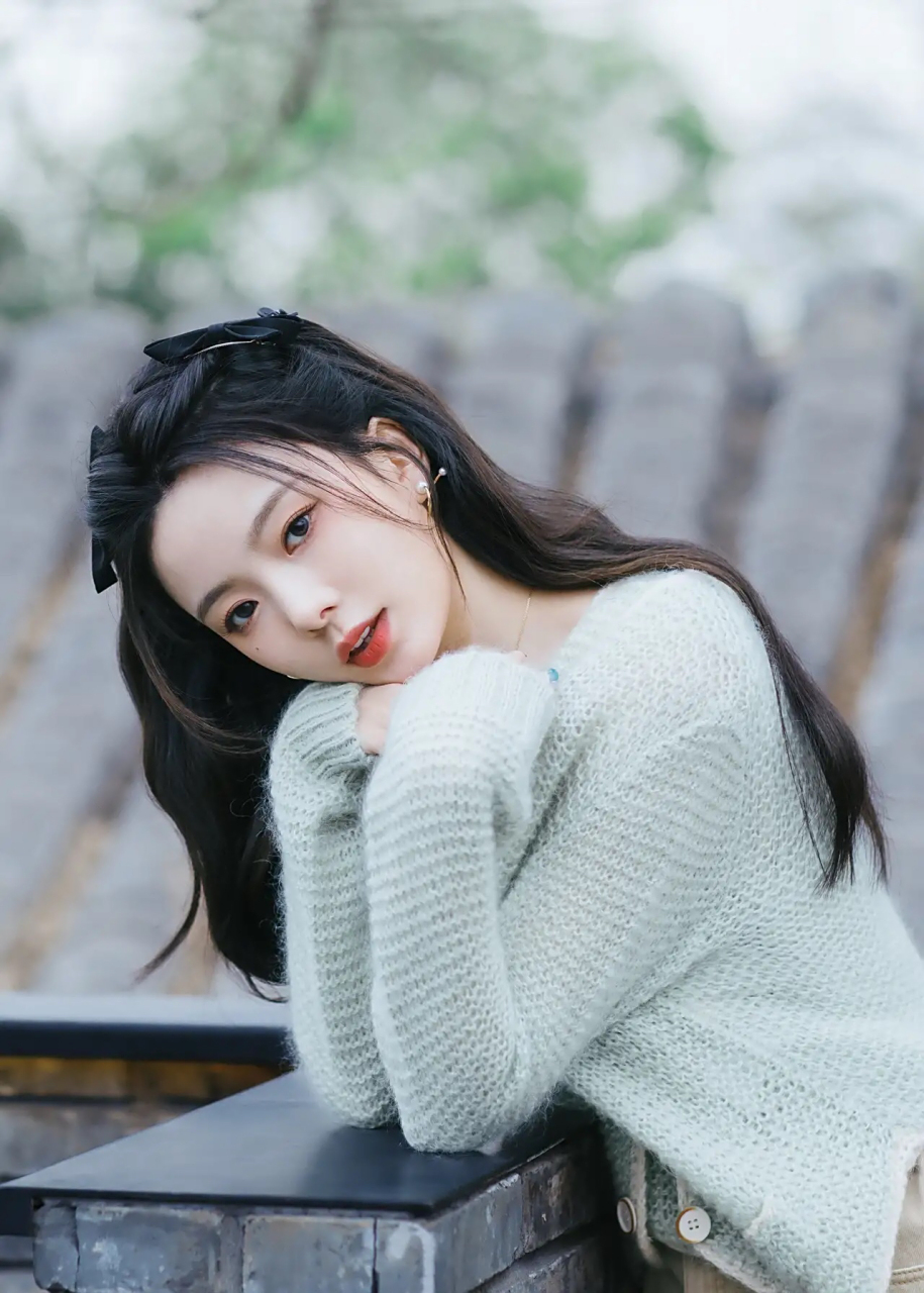 助我上热门# 图赏:清新靓丽的美少女-陈卓璇