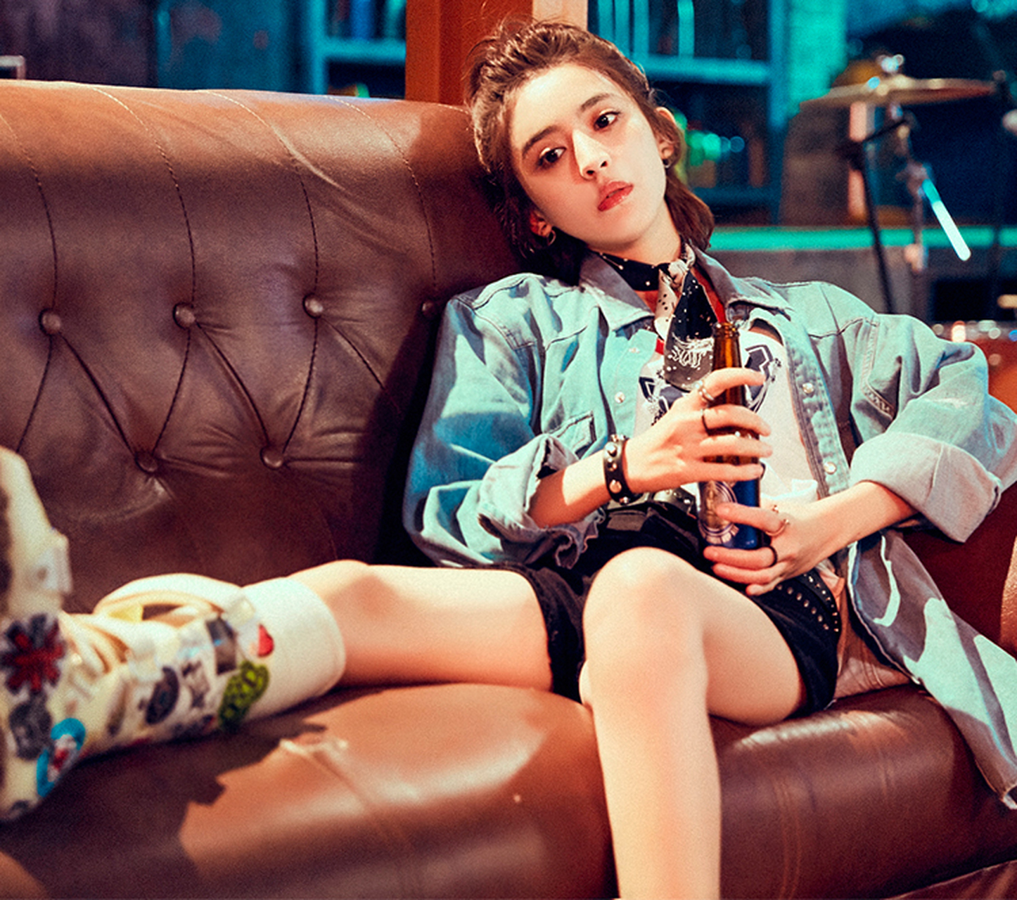 娜扎的颜值巅峰,应该是拍缝纫机乐队的时候了吧!