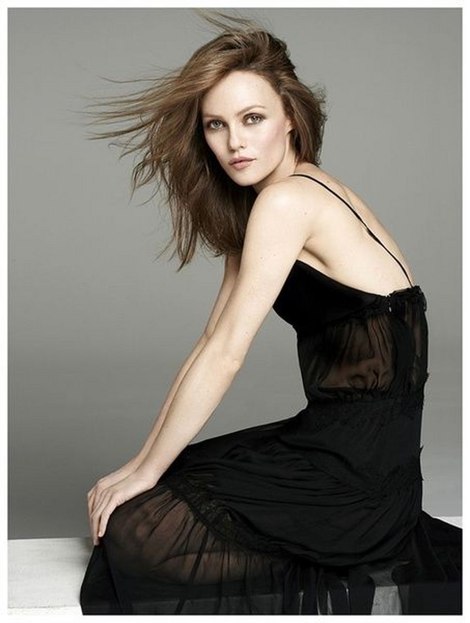 凡妮莎·帕拉迪斯(vanessa paradis).