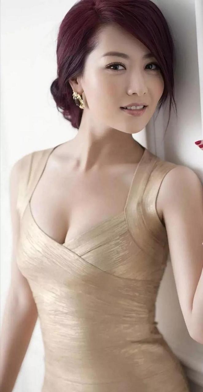 勾魂摄魄——白冰#明星生图大赏# #我们都爱聊八卦# #娱乐