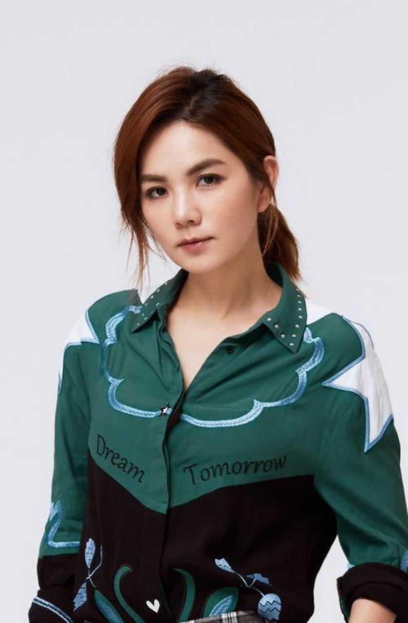 对浪姐4成团十人名单的详细分析 1,陈嘉桦,类似苏有朋,名气,唱歌,舞蹈