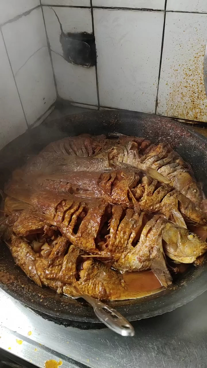 传说中的铁锅炖大鱼