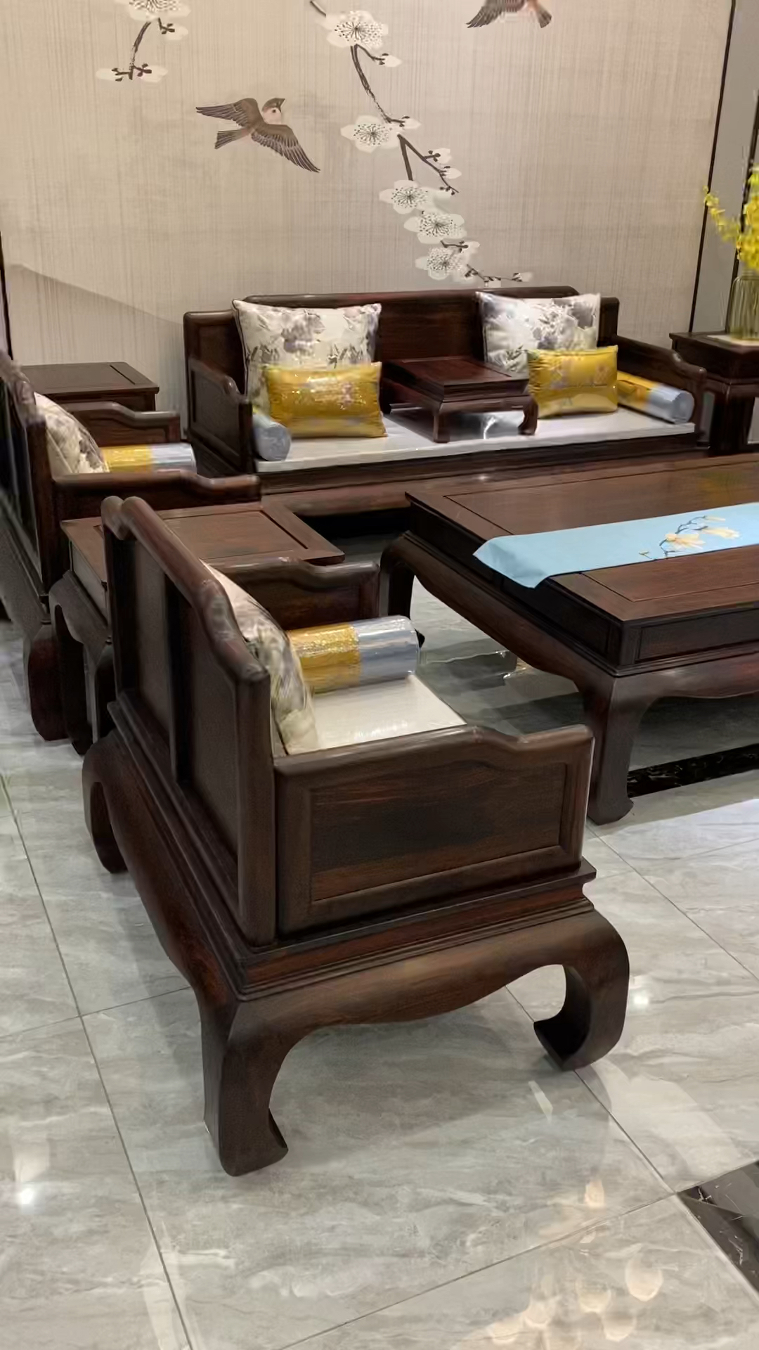 阔叶黄檀明式罗汉沙发,靠背加高,坐深加深,可以当罗汉床用!-度小视