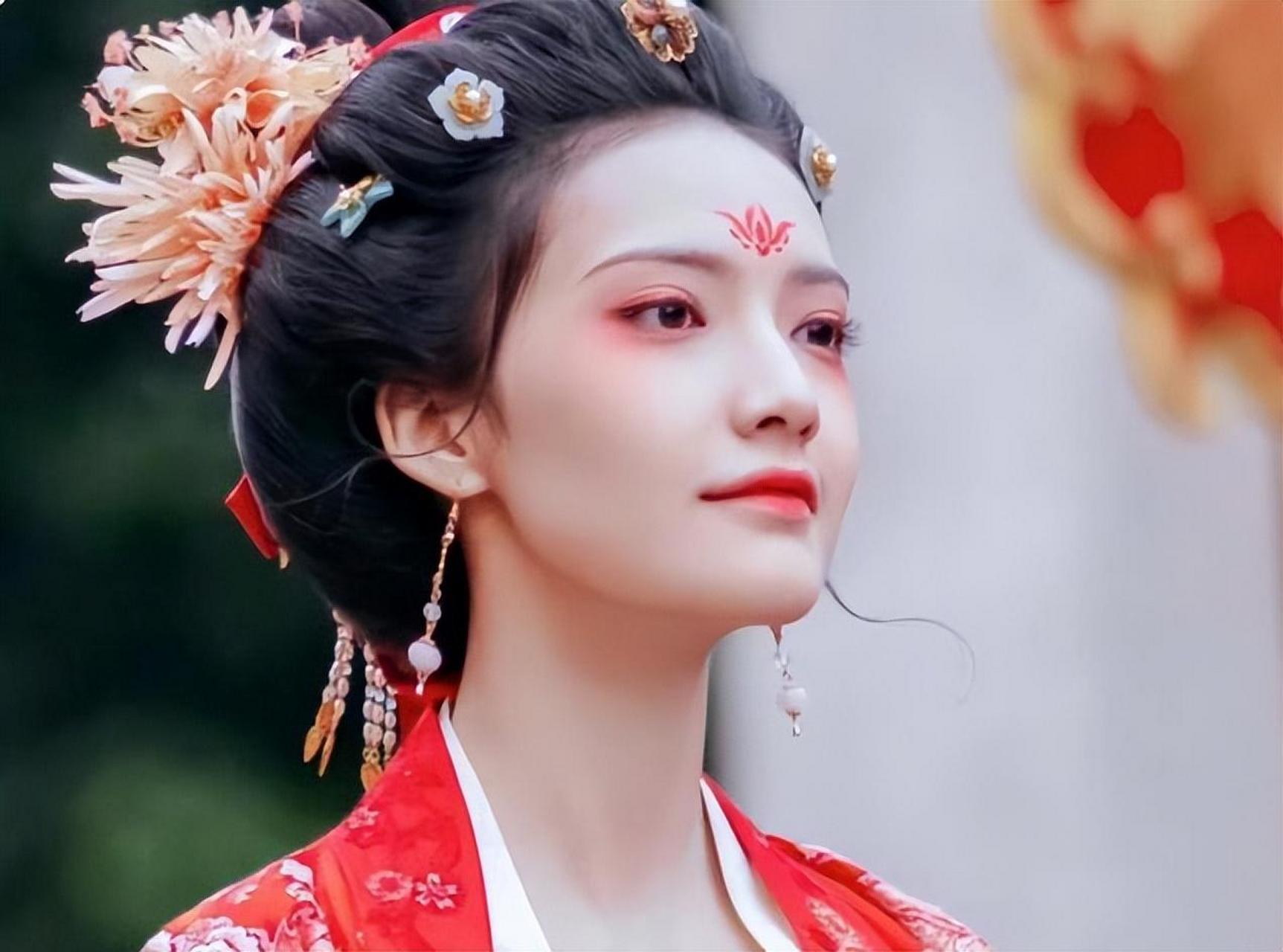 以前的花魁(图123)vs现在的花魁(图456),这年头,连青楼的审美都降级了