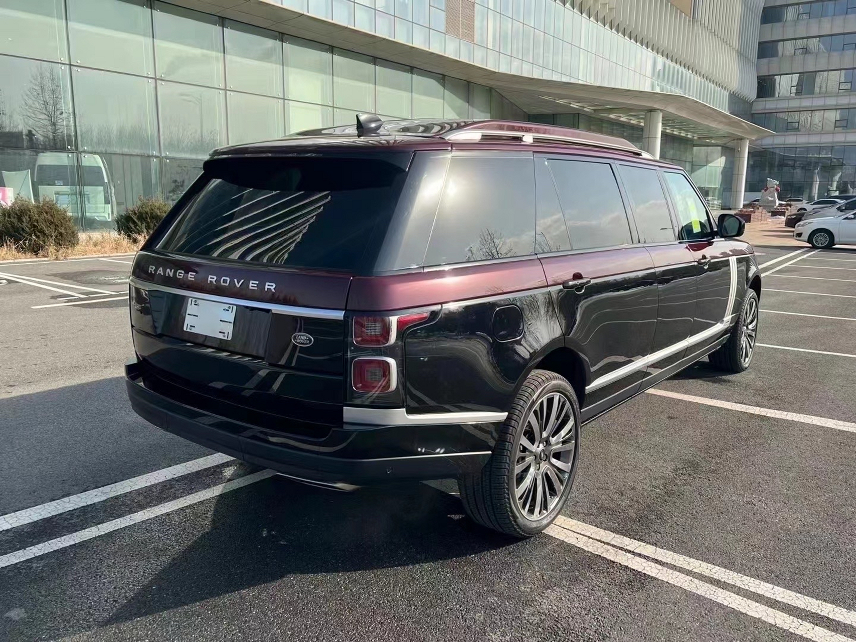 防弹路虎揽胜皇家一号