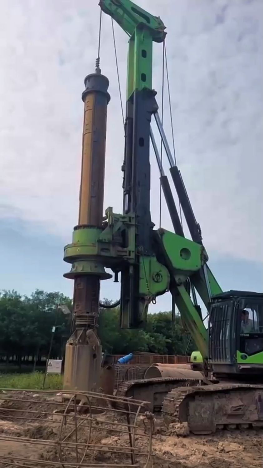 支护桩施工现场