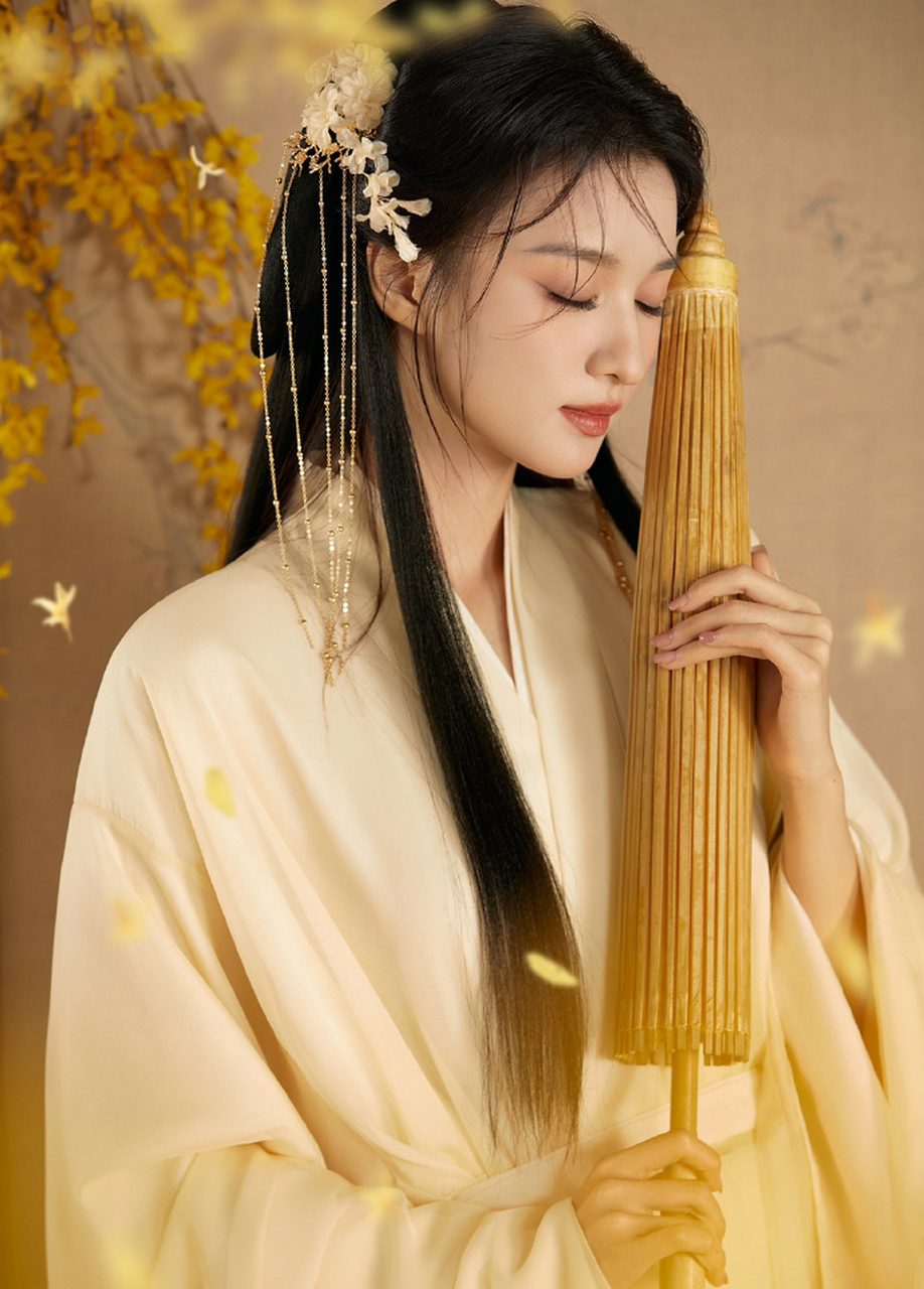 王楚然真的不考虑再拍一部古装剧吗?能不能速速进组! 676767