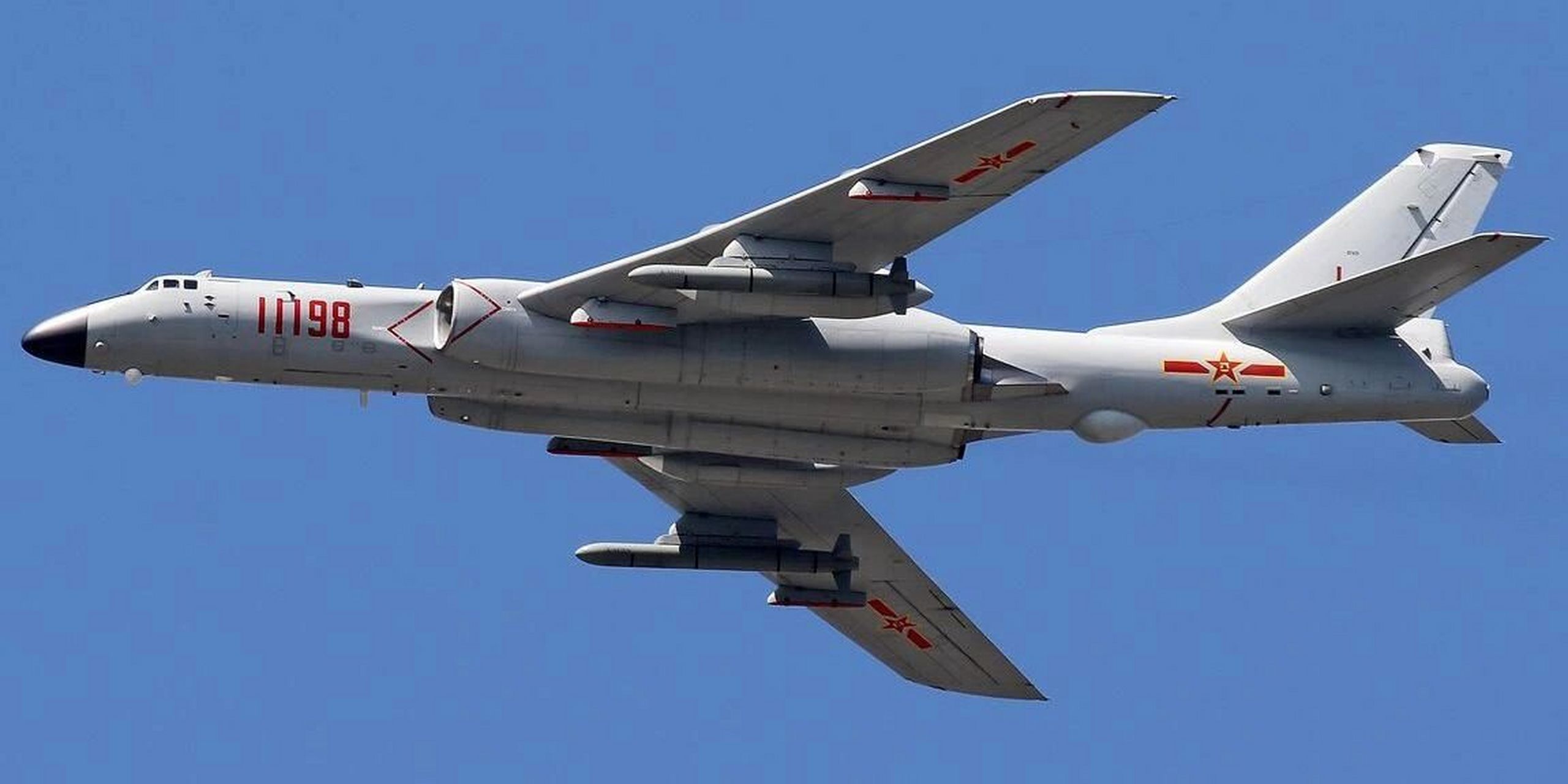 来自中国战略轰炸机的威胁:轰-6k战神轰炸机