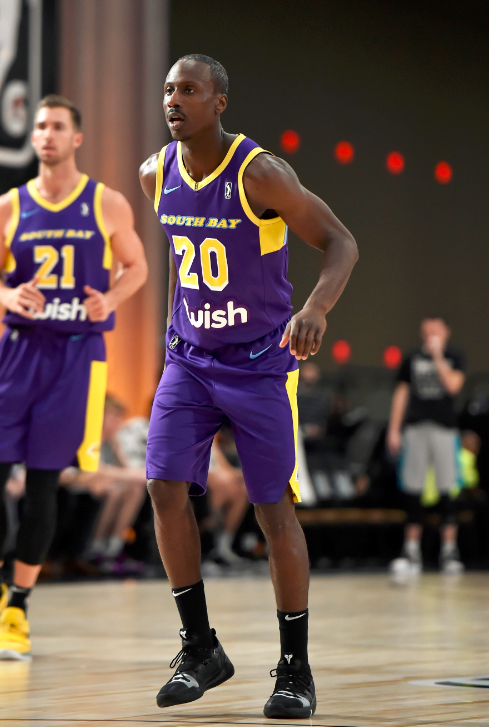 一位32岁的新秀!坚守发展联盟10年,只为自己心中的那个nba梦