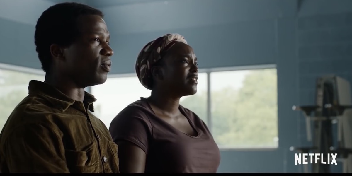 刚出虎穴又入龙潭:网飞恐怖片《异国阴宅》10月30日上线