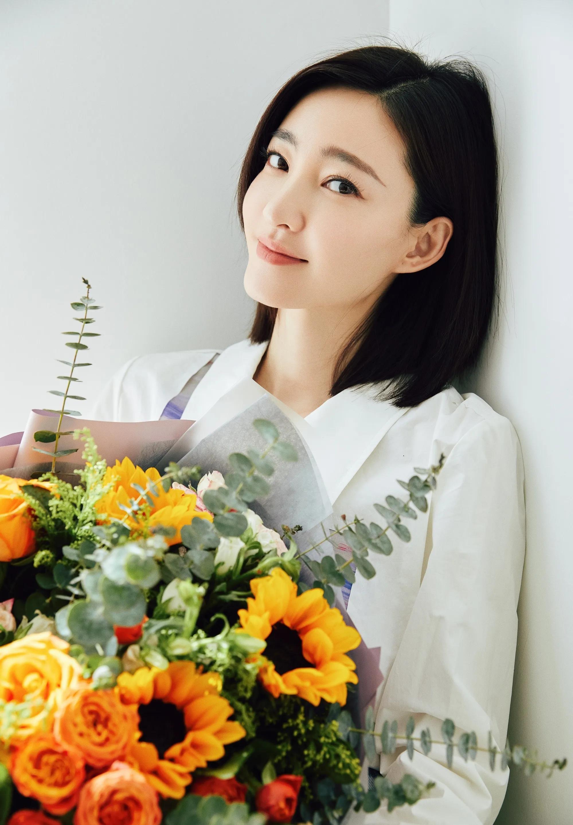 精美图集|王丽坤清丽脱俗,魅力无限