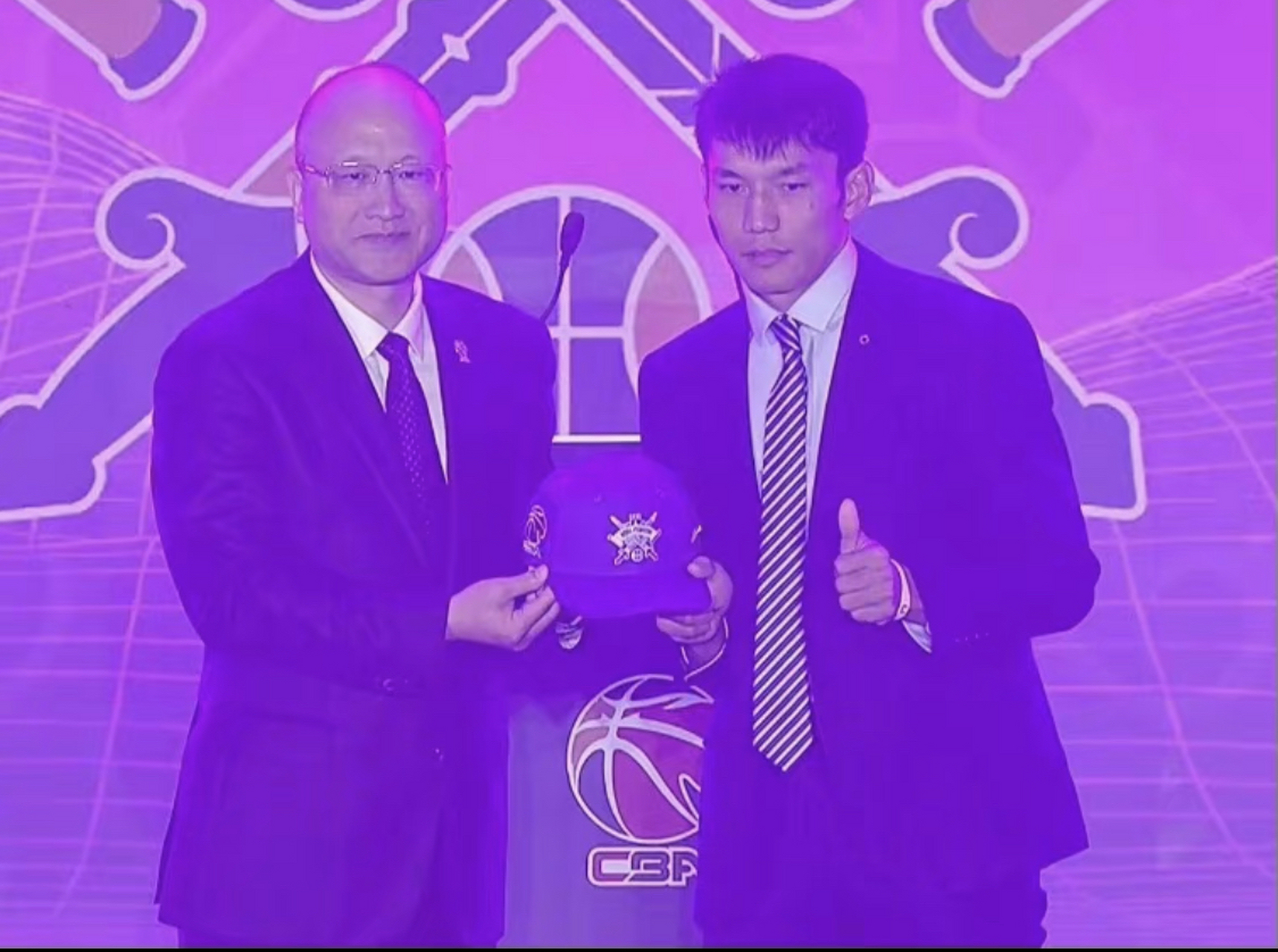 矣进宏成为cba有史以来第一位选秀草根球员!