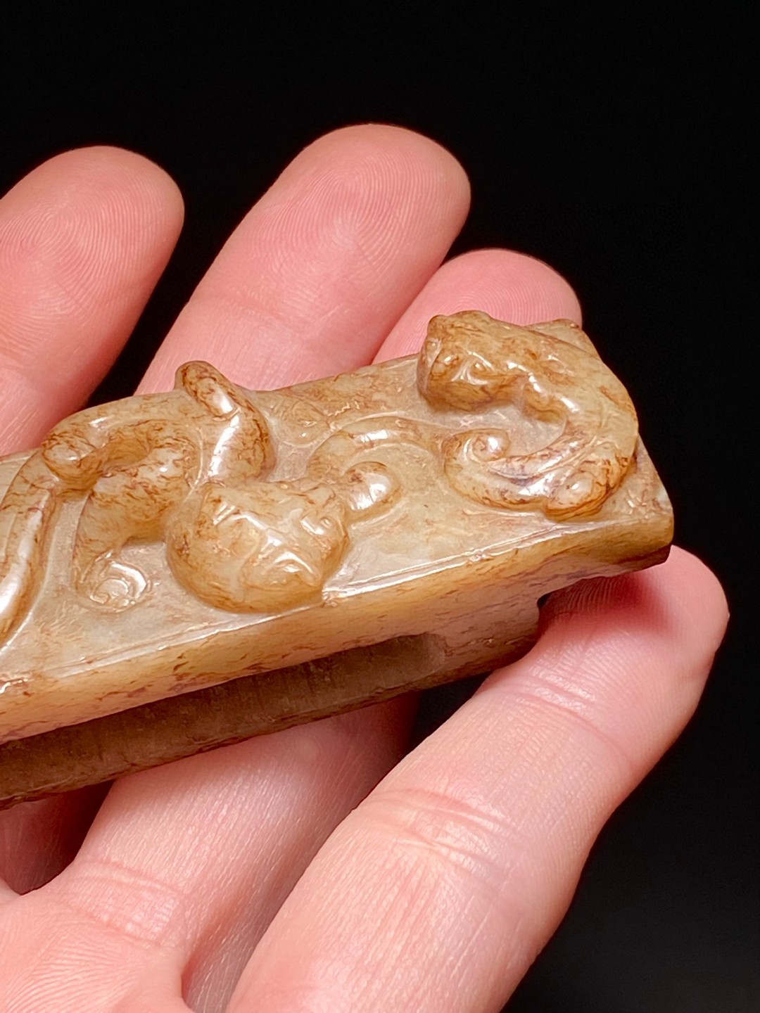 汉 和田玉籽料 螭虎纹 剑璏