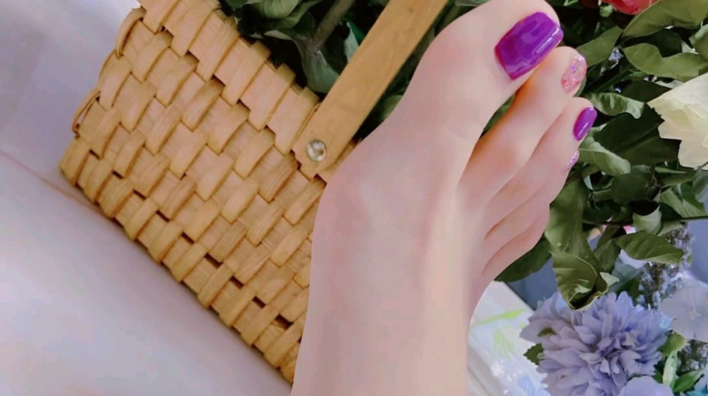 脚# 看美女的脚也是一种享受