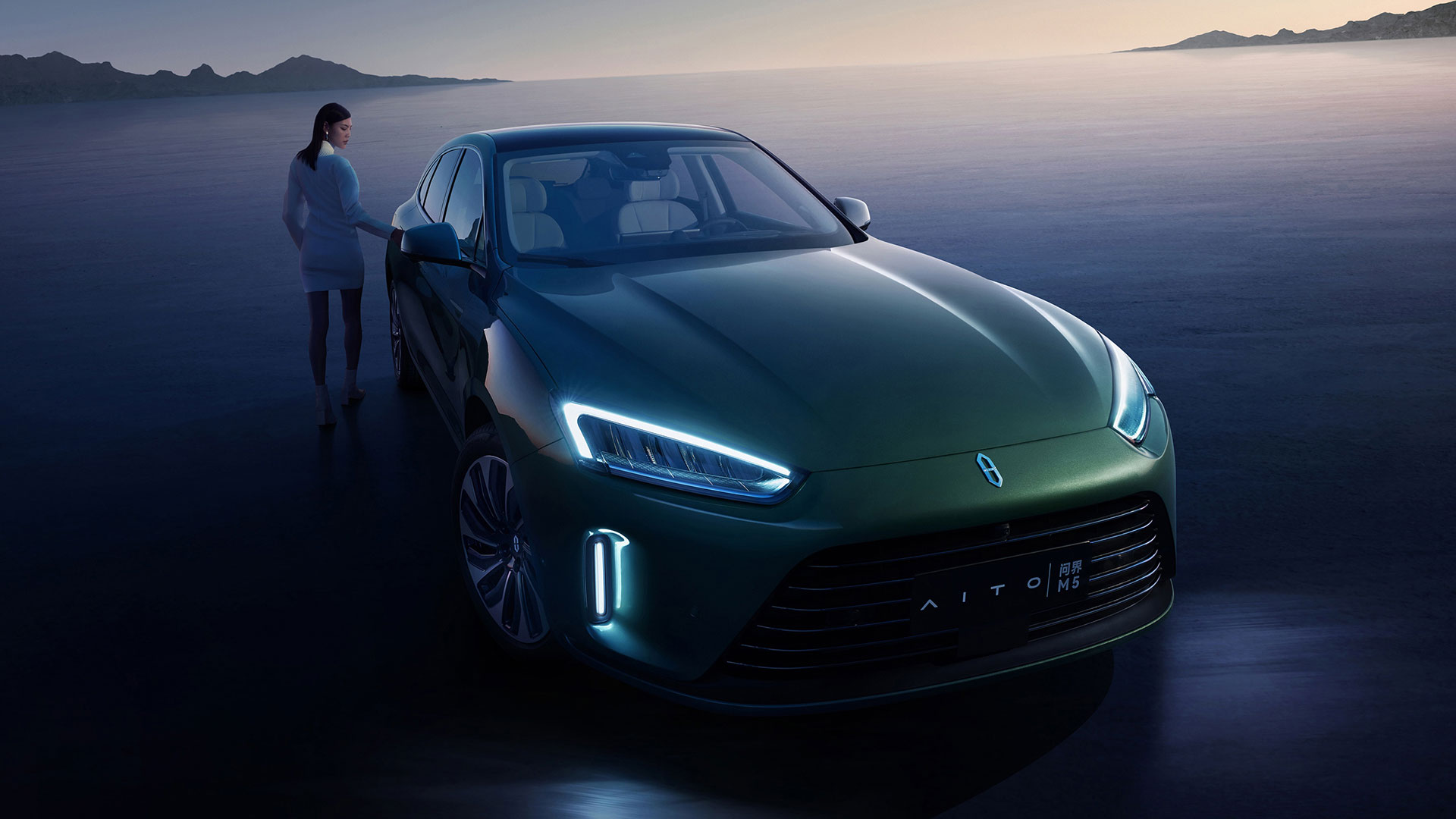 华为成立问界成立工作组,车卖不动要加人?