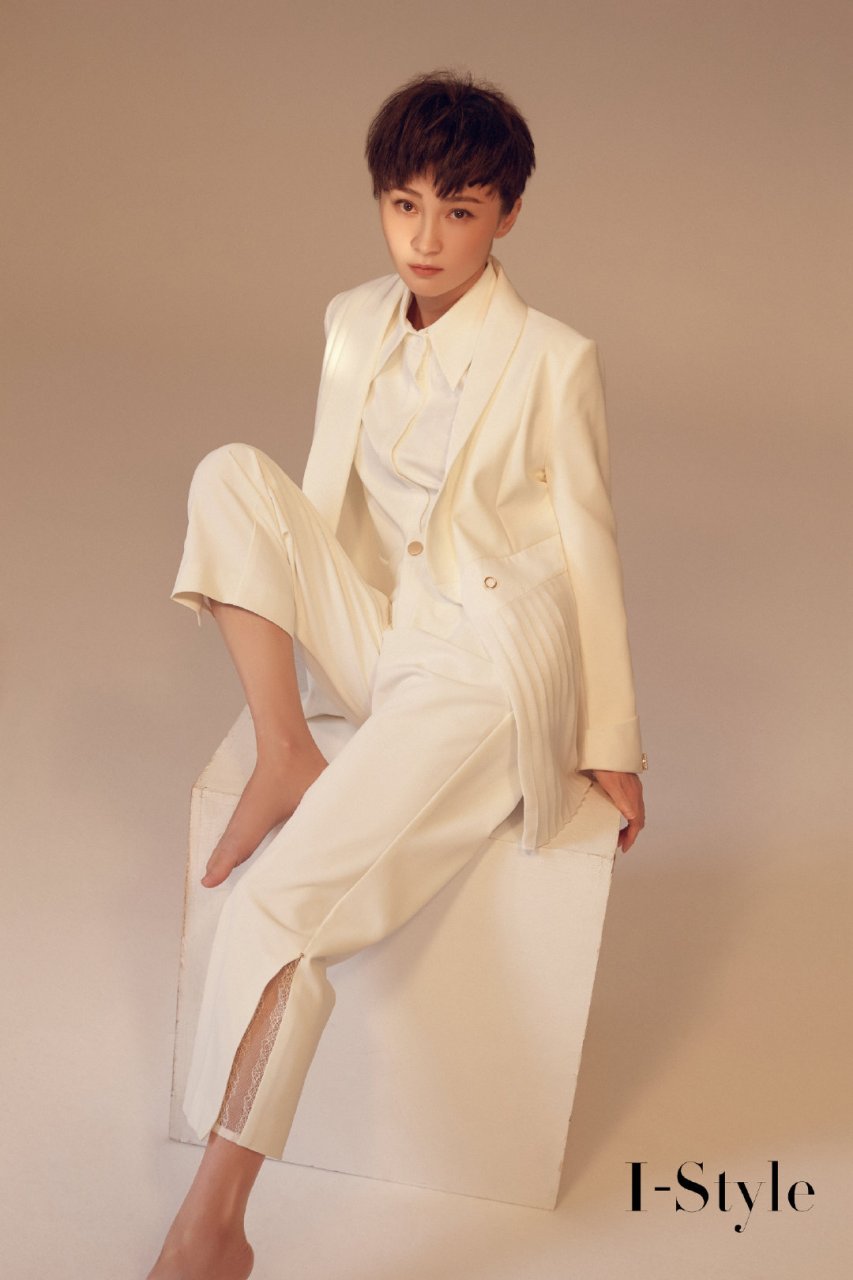 姚笛  美腿玉足合集