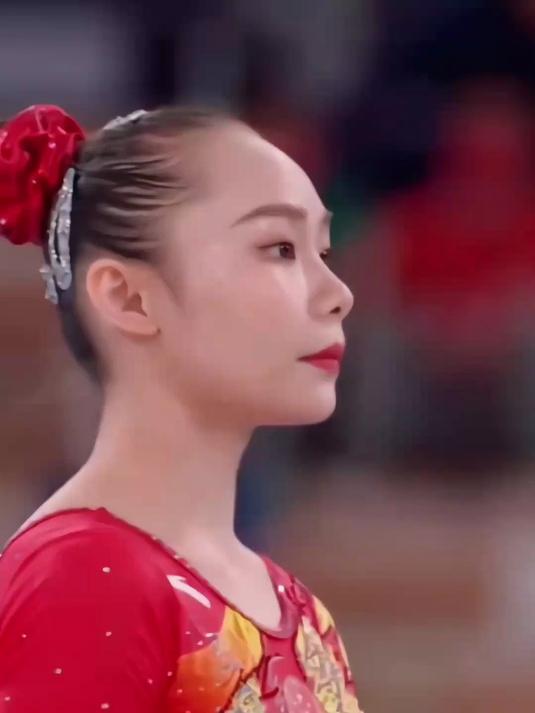 体操女神卢玉菲,颜值与实力并存