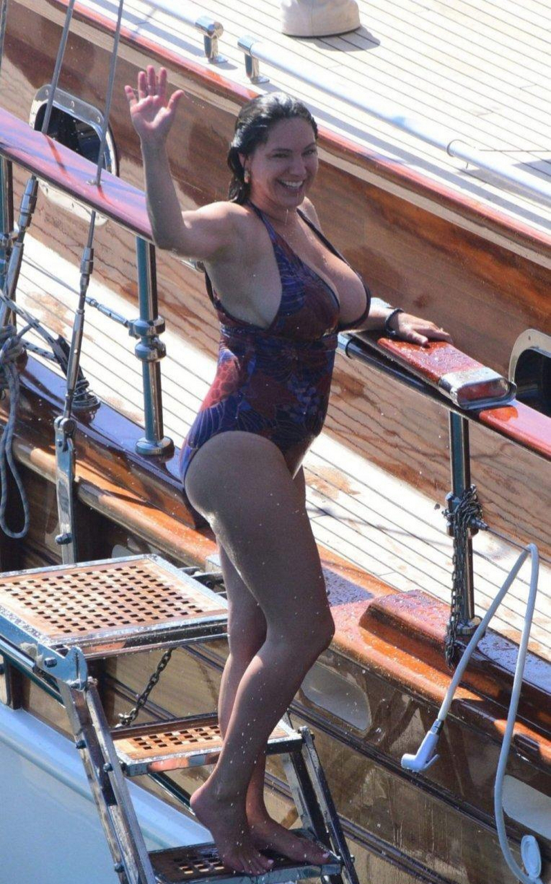 凯莉·布鲁克的泳装照,健身照.