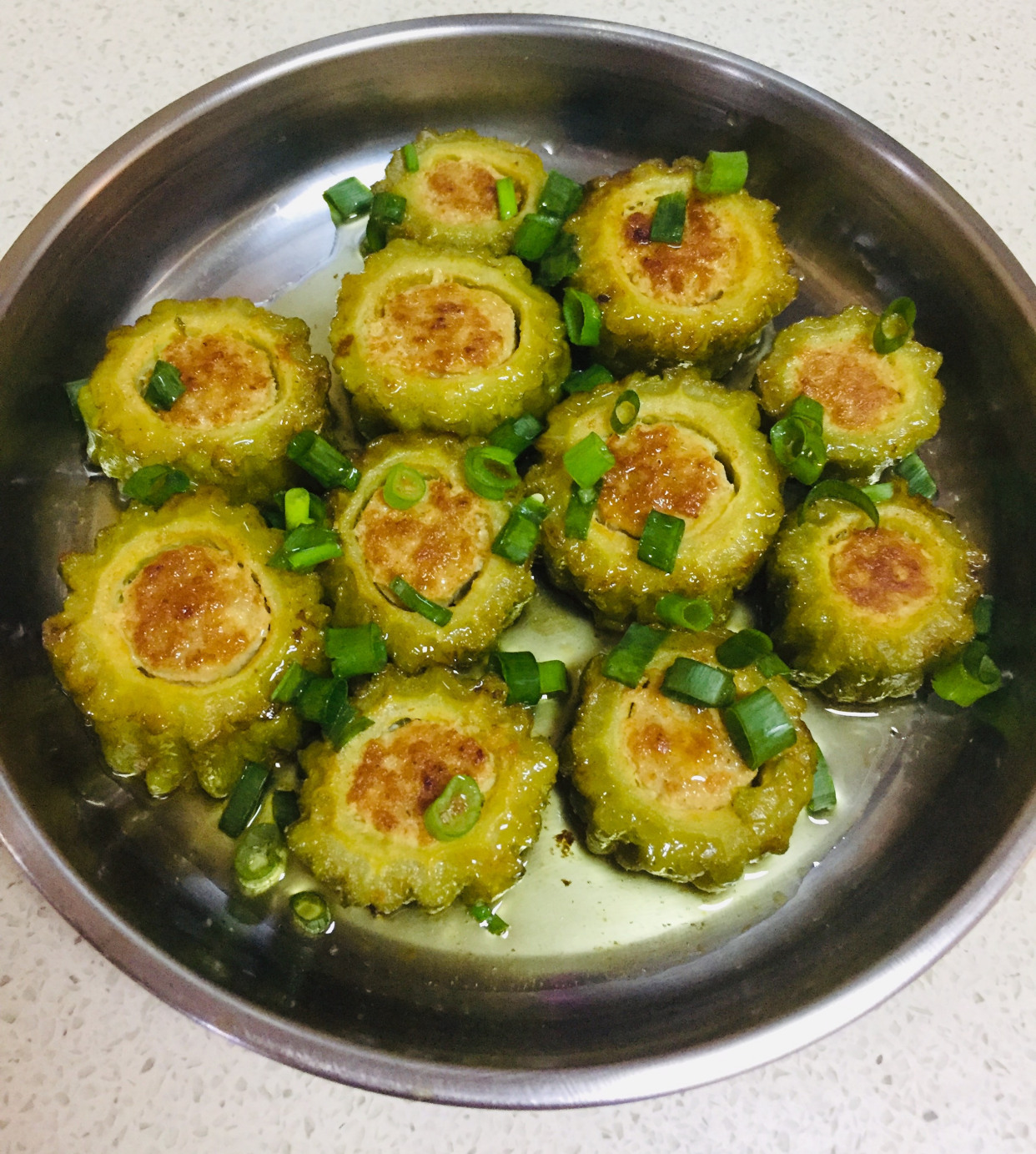 分享一道广西名菜——苦瓜酿