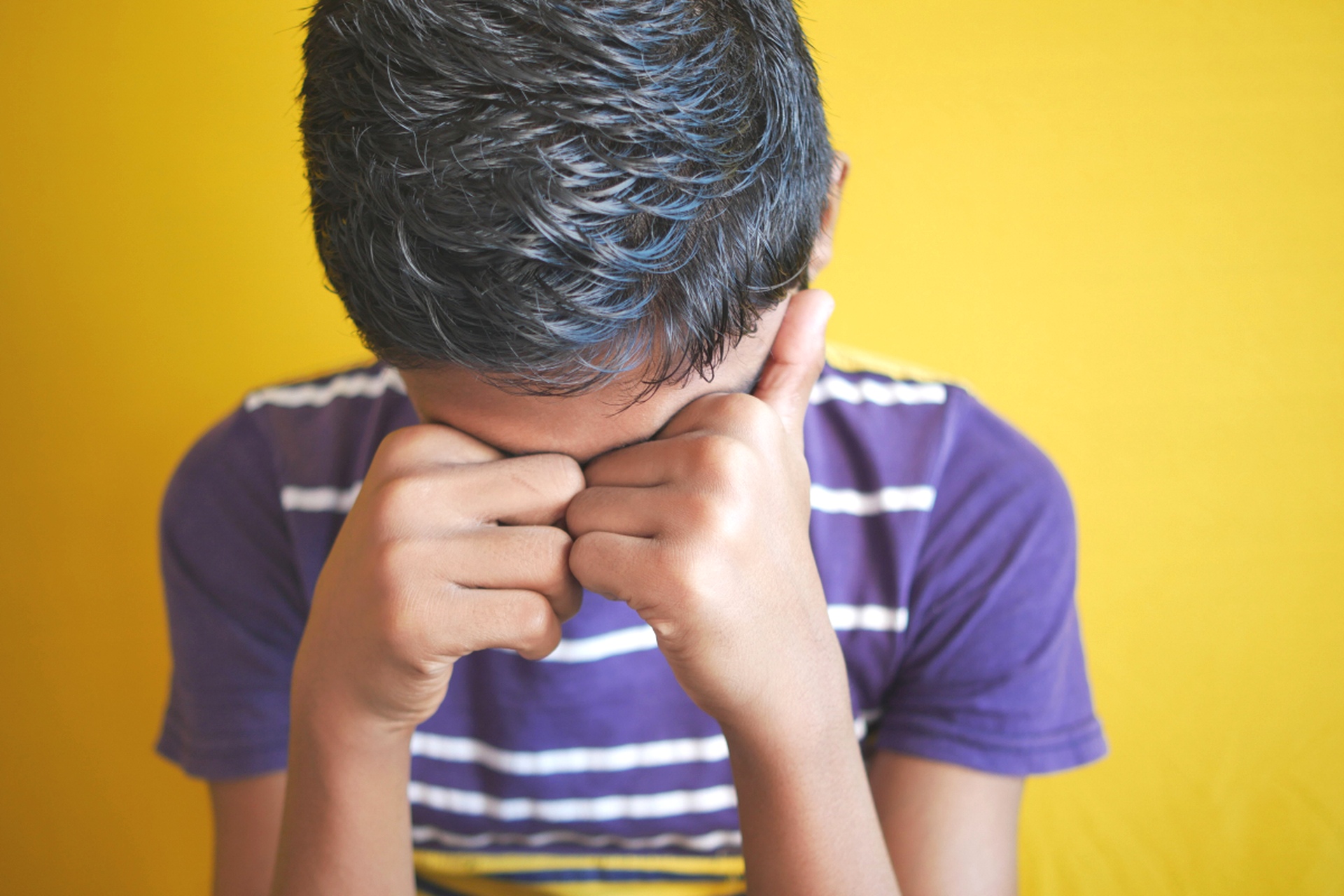 正值开学季,多发的青少年焦虑症值得家长关注