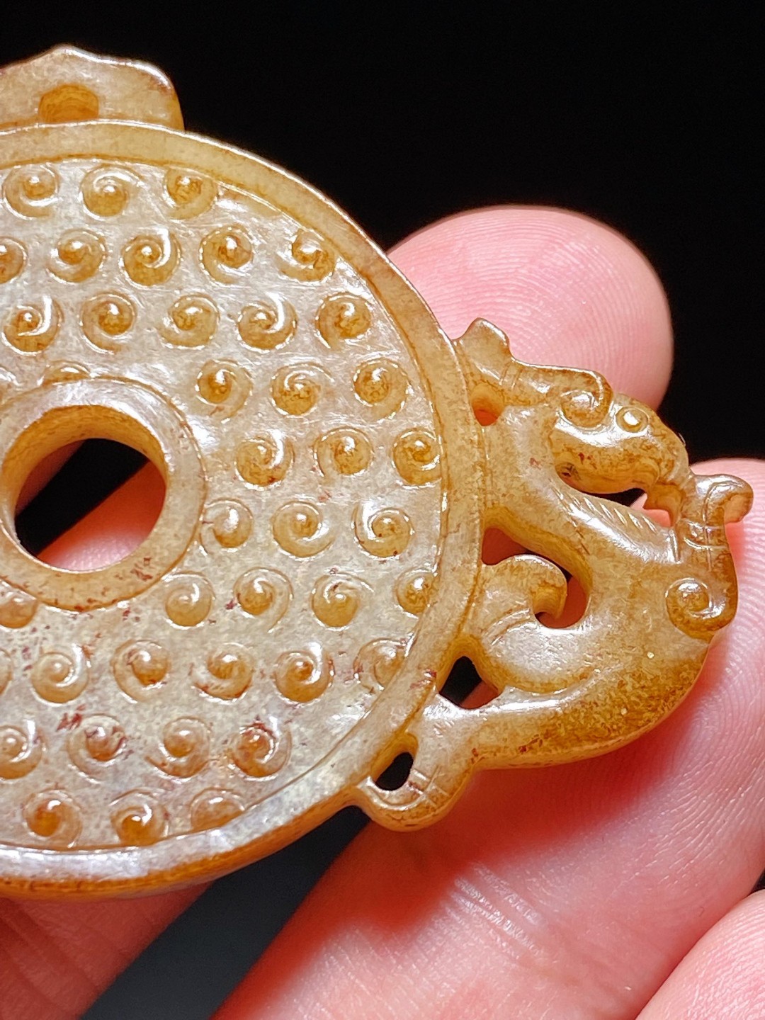 汉 和田玉沁色 双凤出廓玉璧 挂件