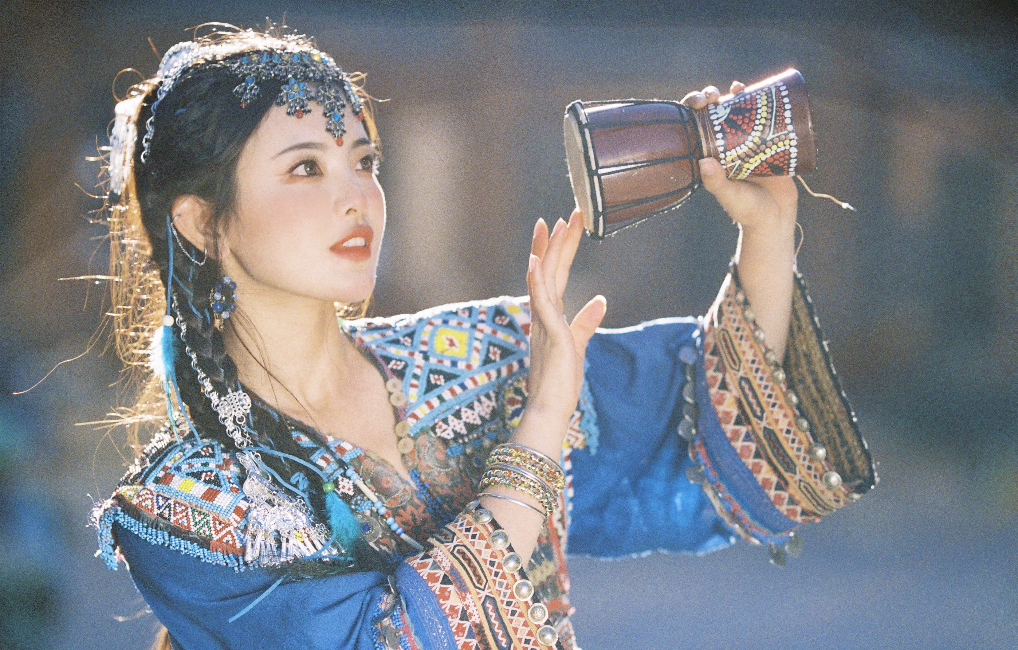 杨超越绝美写真合集!快来感受一下美的极致享受~存一波壁纸吧