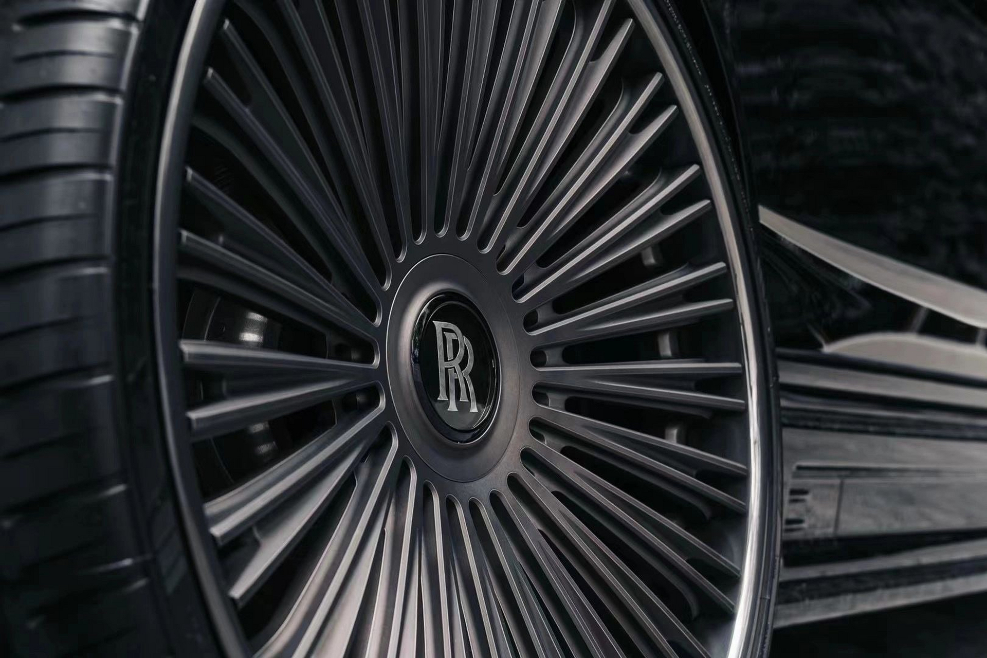 尊贵的库里南黑武士#劳斯莱斯库里南