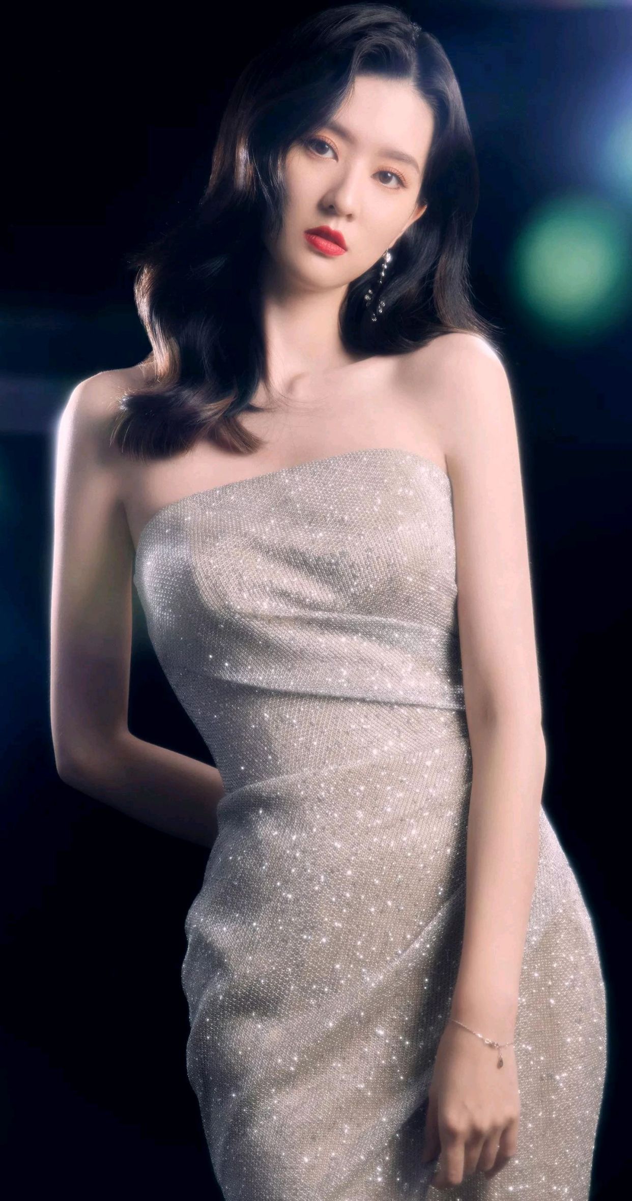 气质美女乔欣高清写真图集,性感妩媚,令人心动