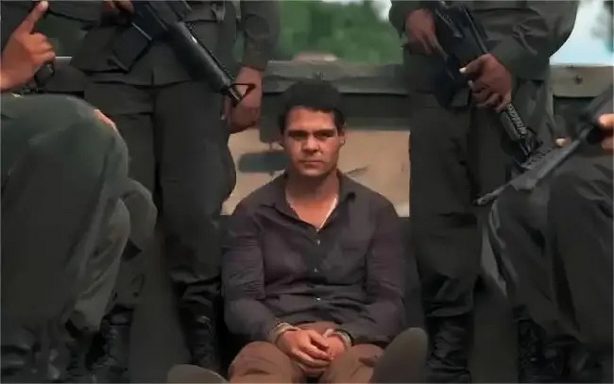 1985年,美国一名缉毒特工,惨遭墨西哥毒枭报复,全身骨骼折断,一根长钢