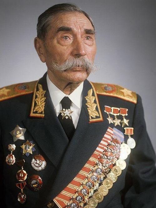 知名将领合集——布琼尼