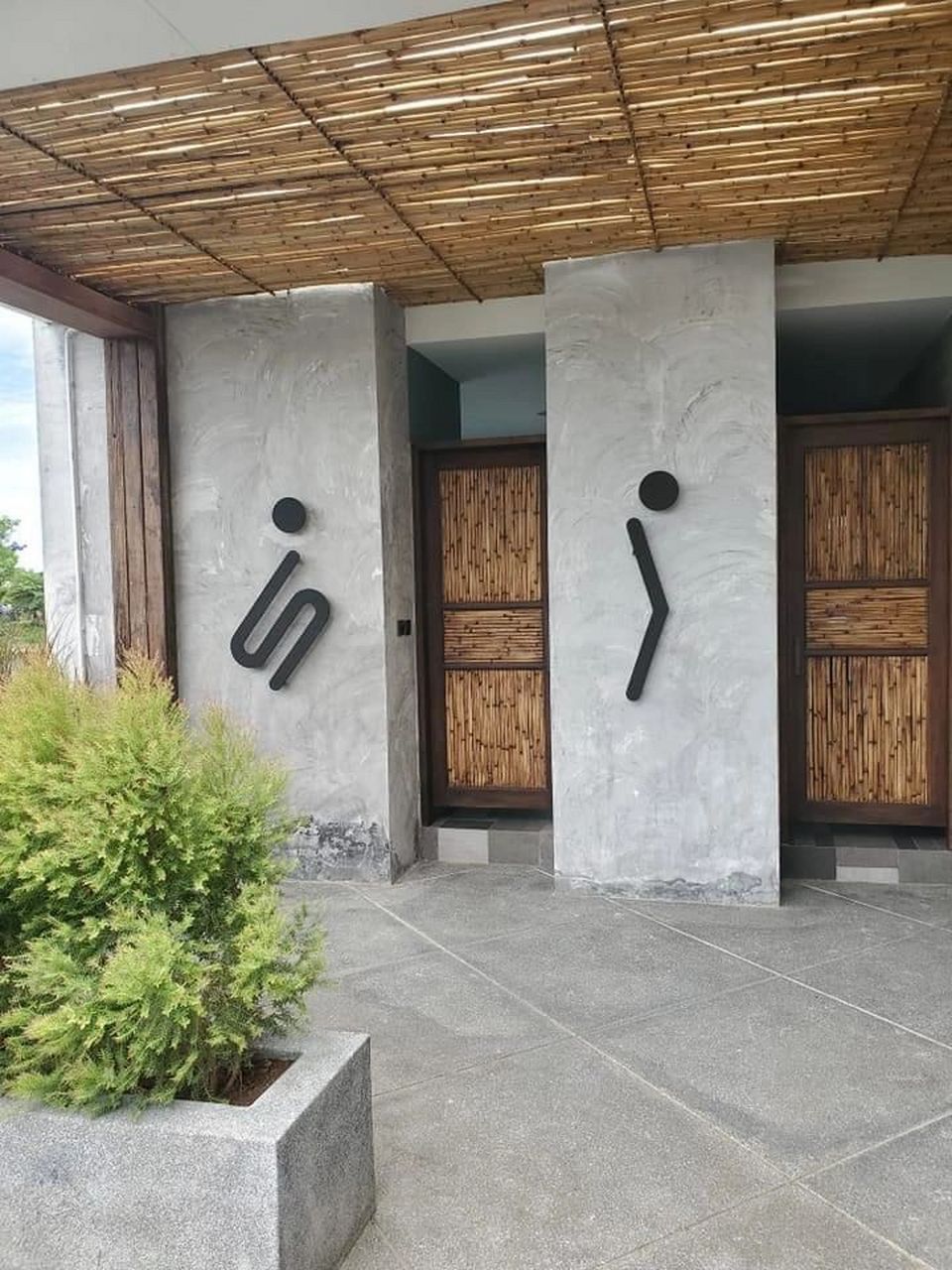 盘点你见过的奇葩厕所标识.