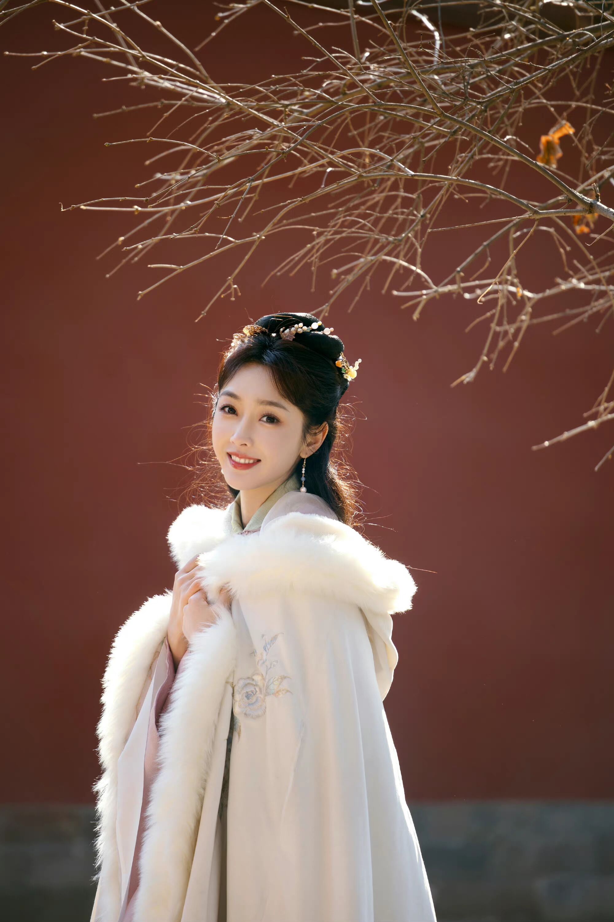 宣璐穿汉服美出圈,温婉大气,网友:梦回《陈情令》师姐!