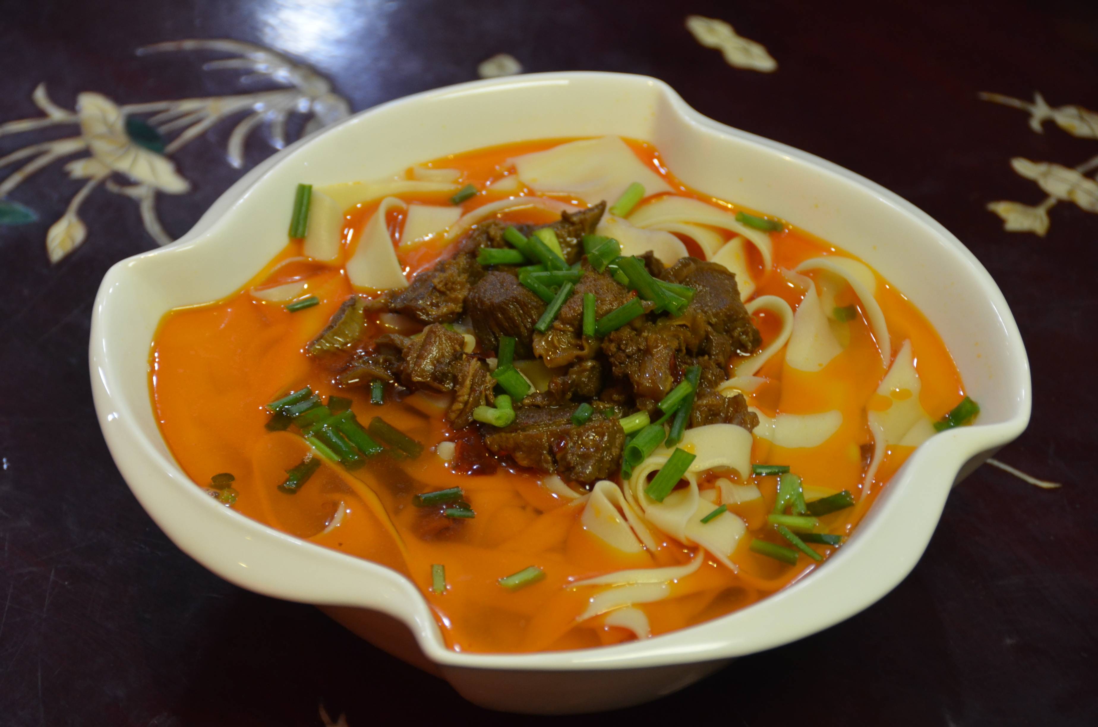 而我,却是因为一碗新野板面