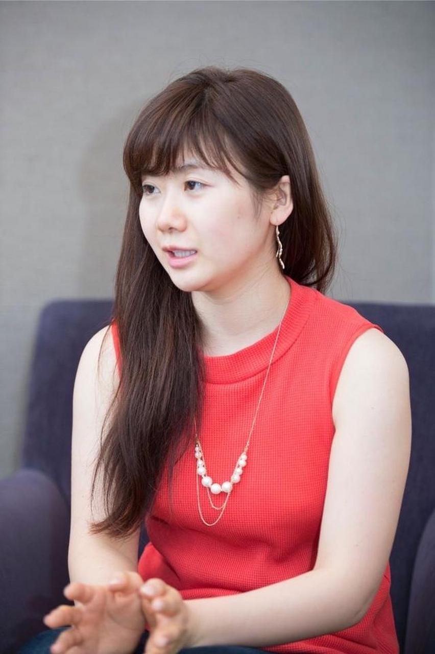 "瓷娃娃"福原爱是娃娃脸,"大魔王"张怡宁也是娃娃脸,无疑两个人都是