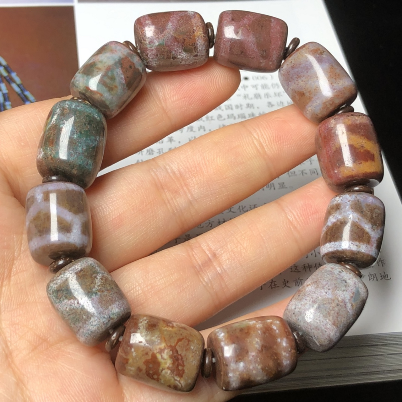 藏区回流老料高油包浆满朱砂龟纹天珠手链 尺寸:16*13毫米*12颗 一颗