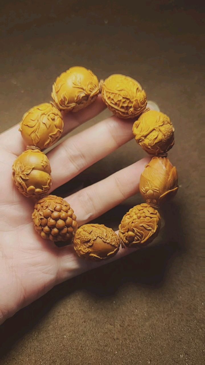 全手工橄榄核雕刻手串 水果八宝