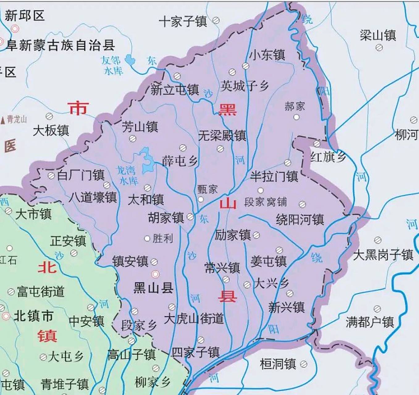辽宁省的黑山县面积2436平方公里,黑山国面积13800平方公里.