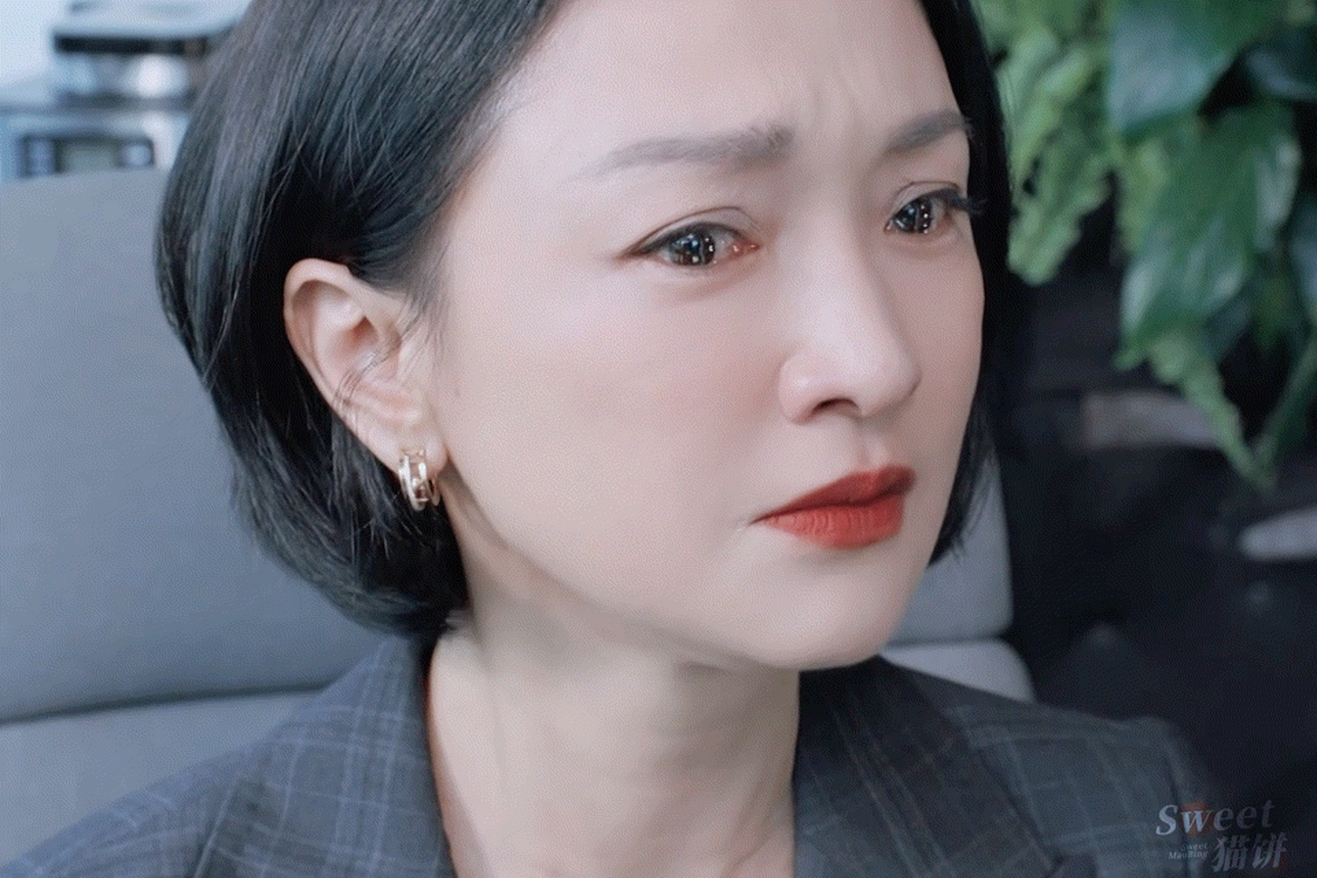 哭戏的天花板,当属周迅.