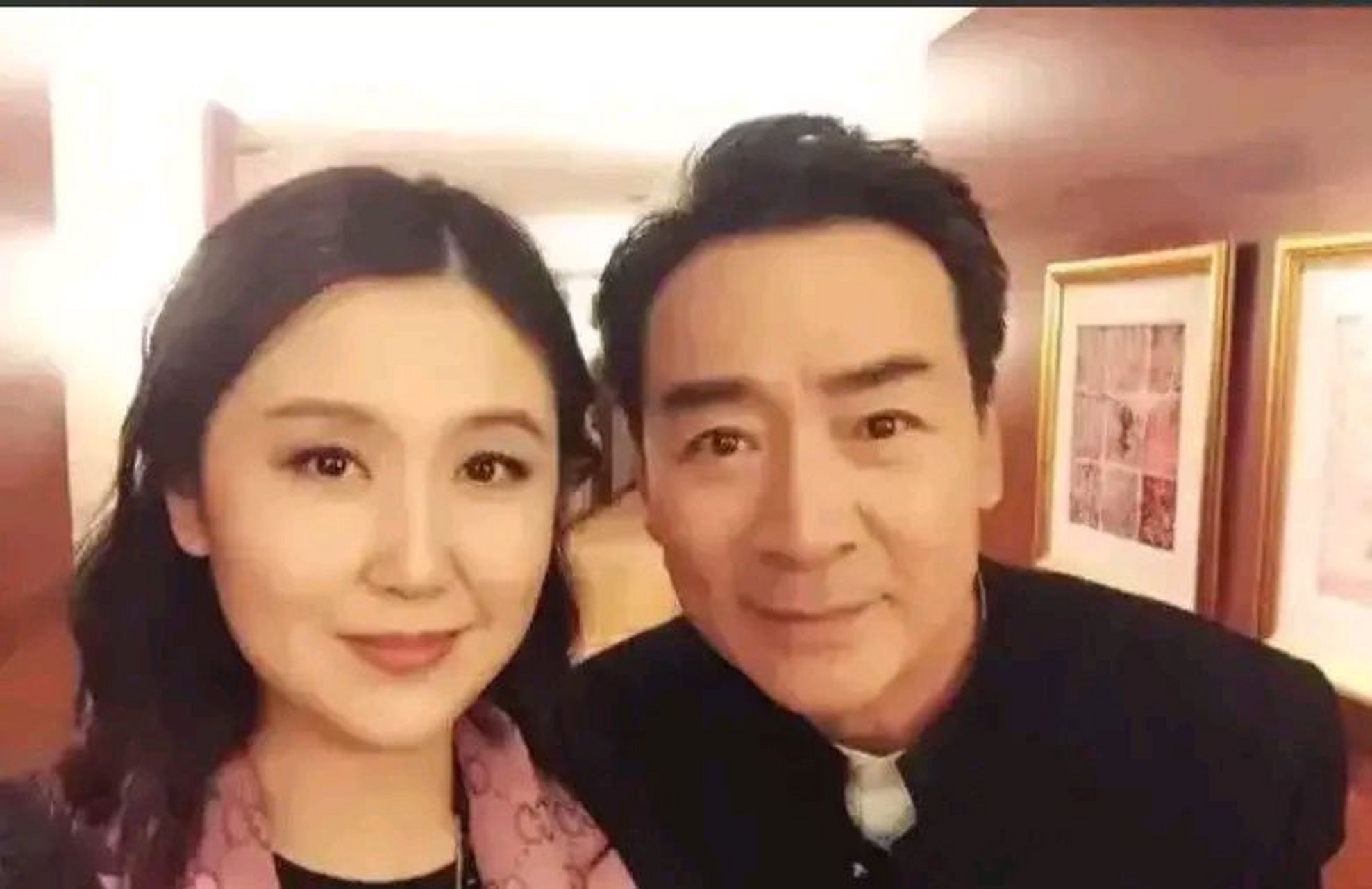 当李婷把寇振海介绍给