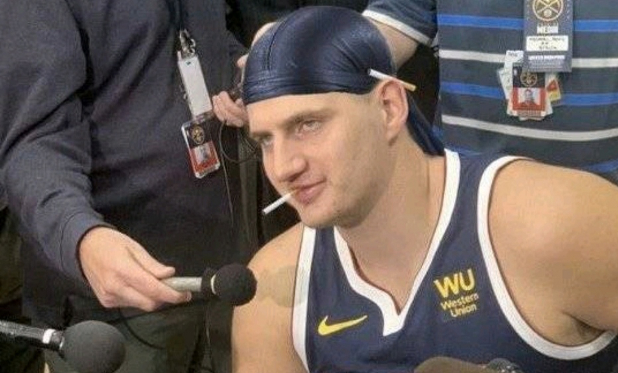 近期,有很多约基奇的表情图片在网上流出,不喜欢约基奇的朋友说约基奇