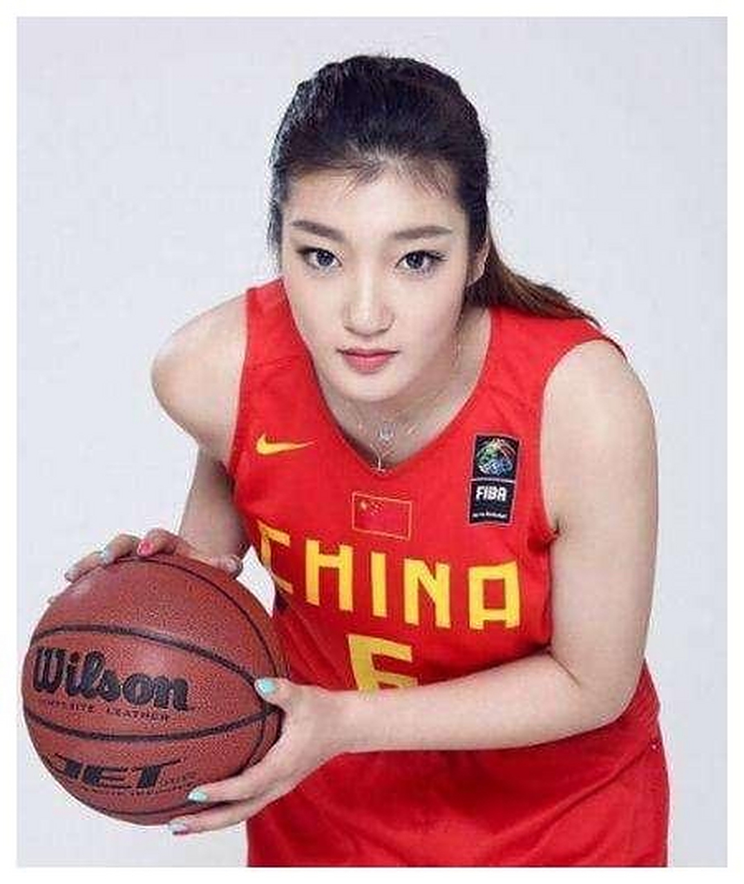 中国女篮# #中国女篮李梦# 杨力维24 3难救主李梦22 7主场扳回页乔