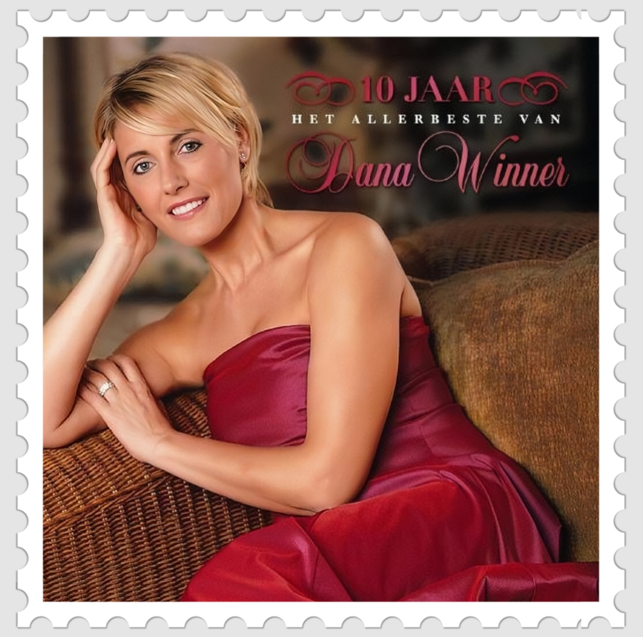 是一名比利时国宝级女歌手,1965年2月10日