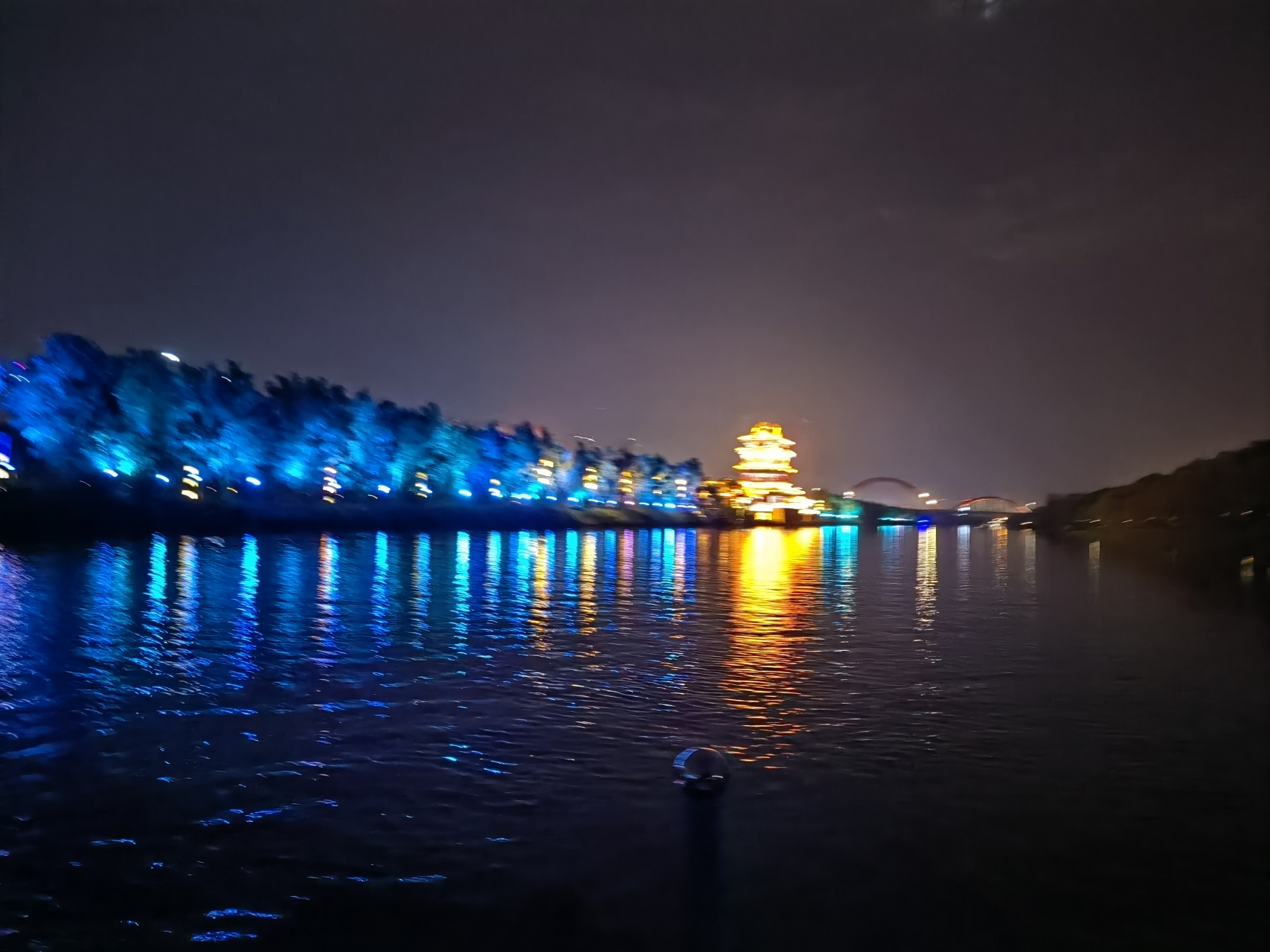 汾河公园景区将于7月7日拆除临时浮桥,请周知.#临汾身边事