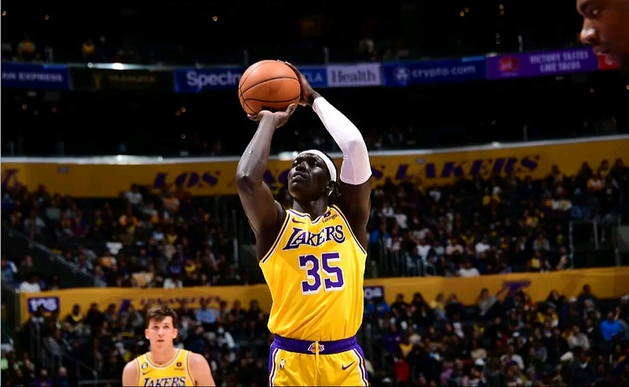 加布里埃尔因为左肩受伤,将缺席湖人对骑士一战  北京