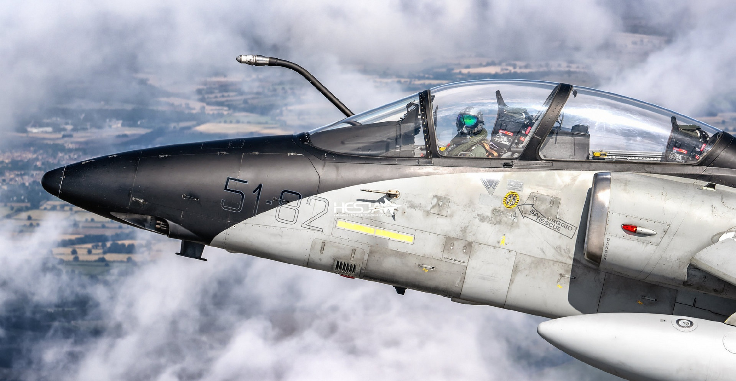 战机欣赏:意大利巴西联合出品 amx攻击机.#动漫# #模型# #战斗机