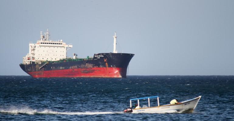 委内瑞拉pdvsa 油轮船队面临事故高发风险