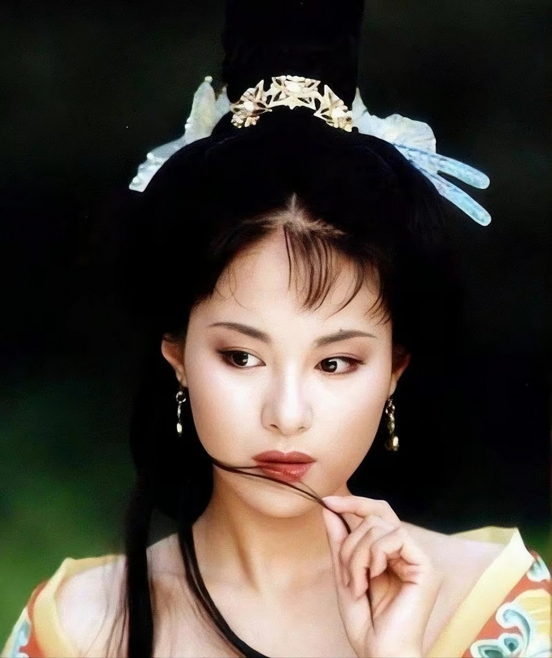 沈傲君#年轻时极为貌美的女明星# #你心中的古装女神# #动态优创月