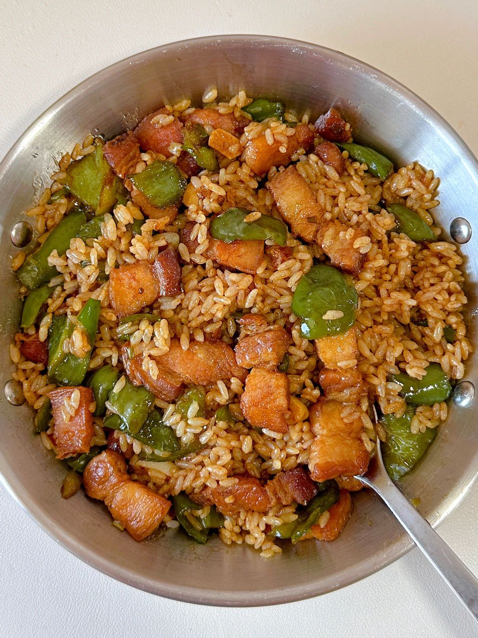 这个青椒五花肉炒饭,真的太太太好吃了!