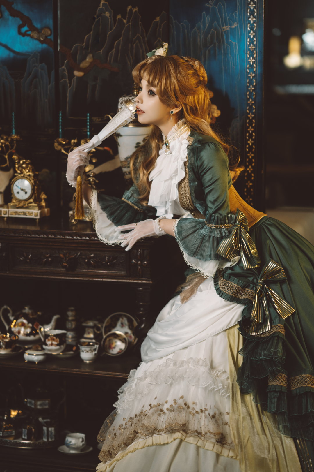 《诡秘之主》之正义小姐奥黛丽cos扮演,顶级lo娘谢安然入圈网文界