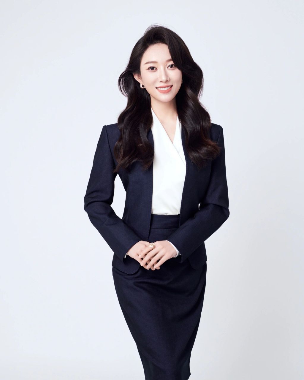 职业照姿势教学|||尽力了尽力了——拿走不谢 #职业形象照[话题]# @瞳